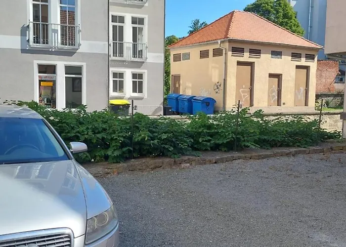 Z1 - Zentral Mit Parkplatz Am Objekt 아파트 *