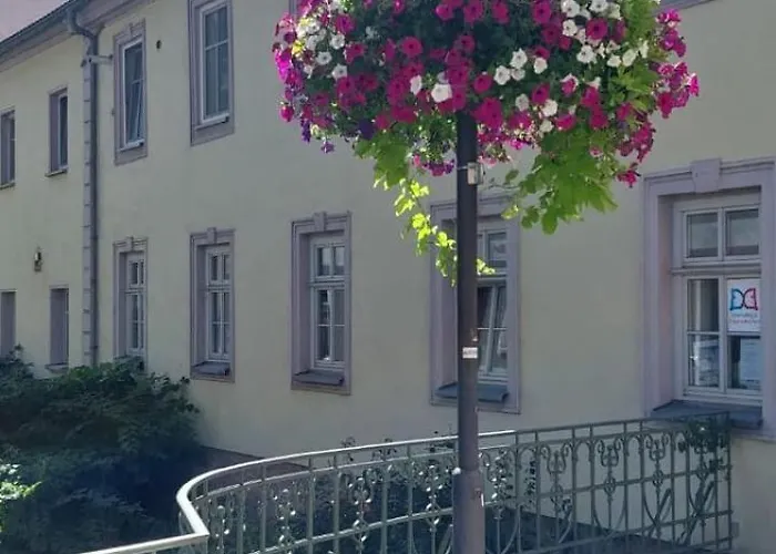 Z1 - Zentral Mit Parkplatz Am Objekt Meiningen