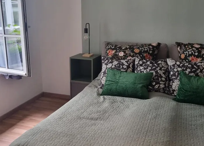 Apartment Z1 - Zentral Mit Parkplatz Am Objekt Meiningen